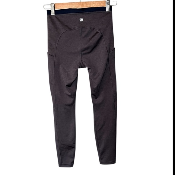 Athleta Ultimate Stash Pocket 7/8 Tight Legging - Picture 5 of 13